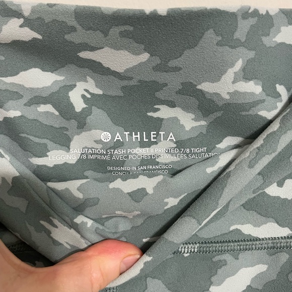 Athleta Salutation Stash Pocket II Printed Tight Leggings Camo Green Gray - Picture 3 of 5